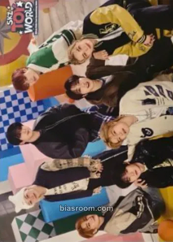 SKZ Toy World-Fan Connecting 2024 Photocard - Stray Kids - Stray Kids K-pop photocard