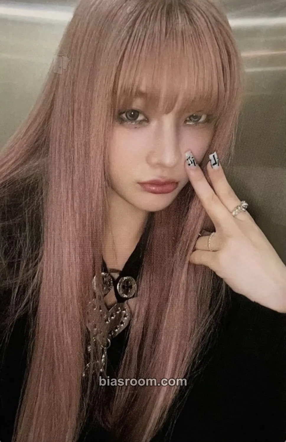 Iroha I'LL LIKE YOU Photocard - ILLIT - ILLIT K-pop photocard