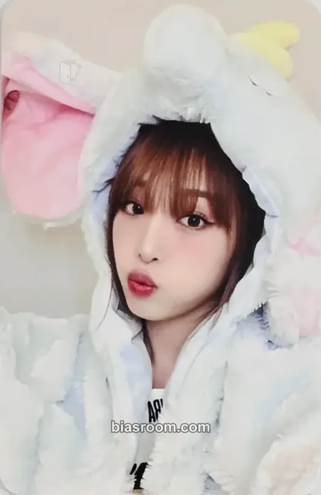 Yena - Yena - Blooming Wings Album