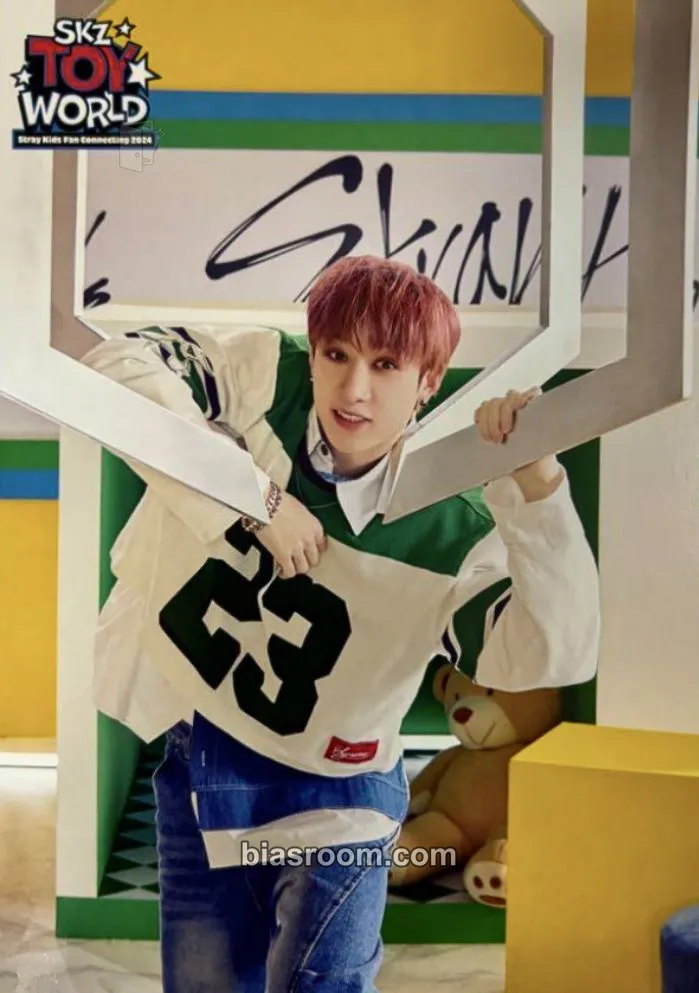 Bang Chan SKZ Toy World-Fan Connecting 2024 Photocard - Stray Kids - Stray Kids K-pop photocard