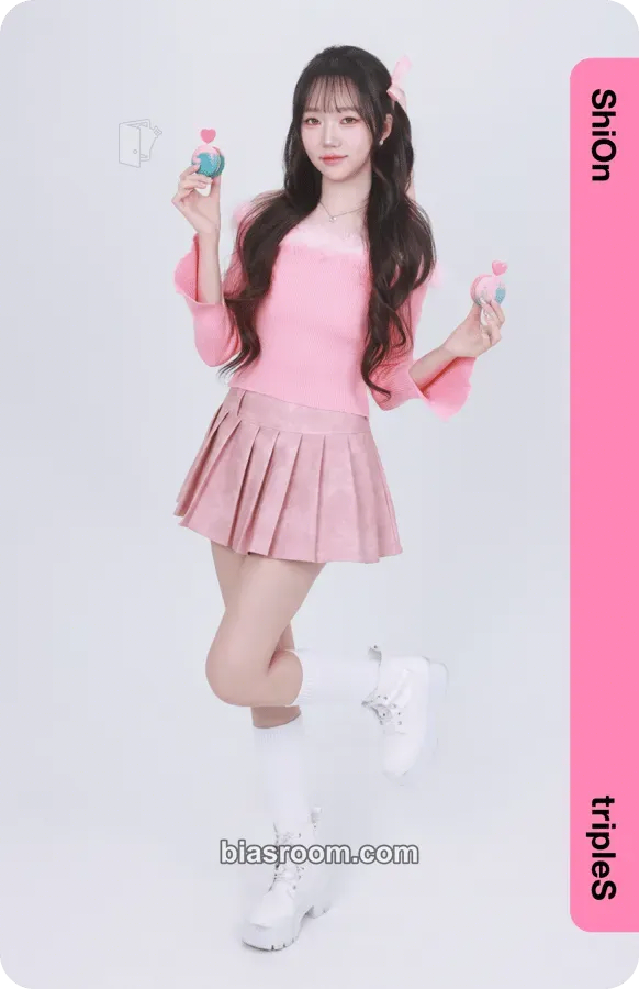 Shion Binary02 Physical Objekts Photocard - tripleS - tripleS K-pop photocard