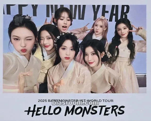 BABYMONSTER - Hello Monsters 1st World Tour Event tour merch weverse event seoul birth calendar version polaroid
