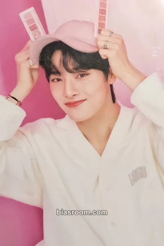 I.N NACIFIC x Stray Kids Photocard - Stray Kids - Stray Kids K-pop photocard