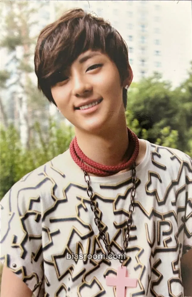 Minhyun Action Photocard - NU'EST - NU'EST K-pop photocard