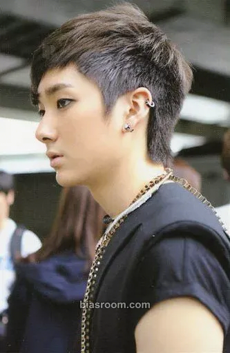 Aron Action Photocard - NU'EST - NU'EST K-pop photocard