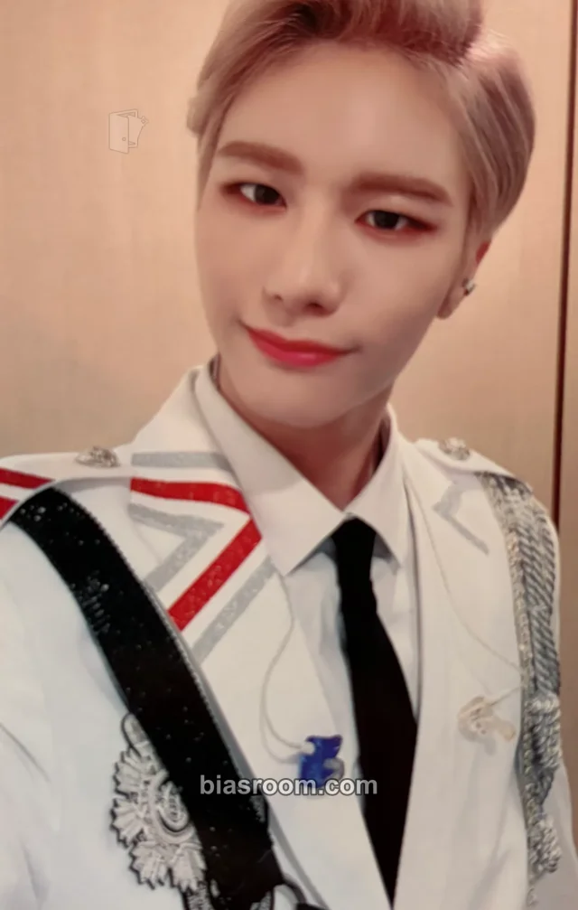 VICTON - Seungsik - Nostalgia Album broadcast gift