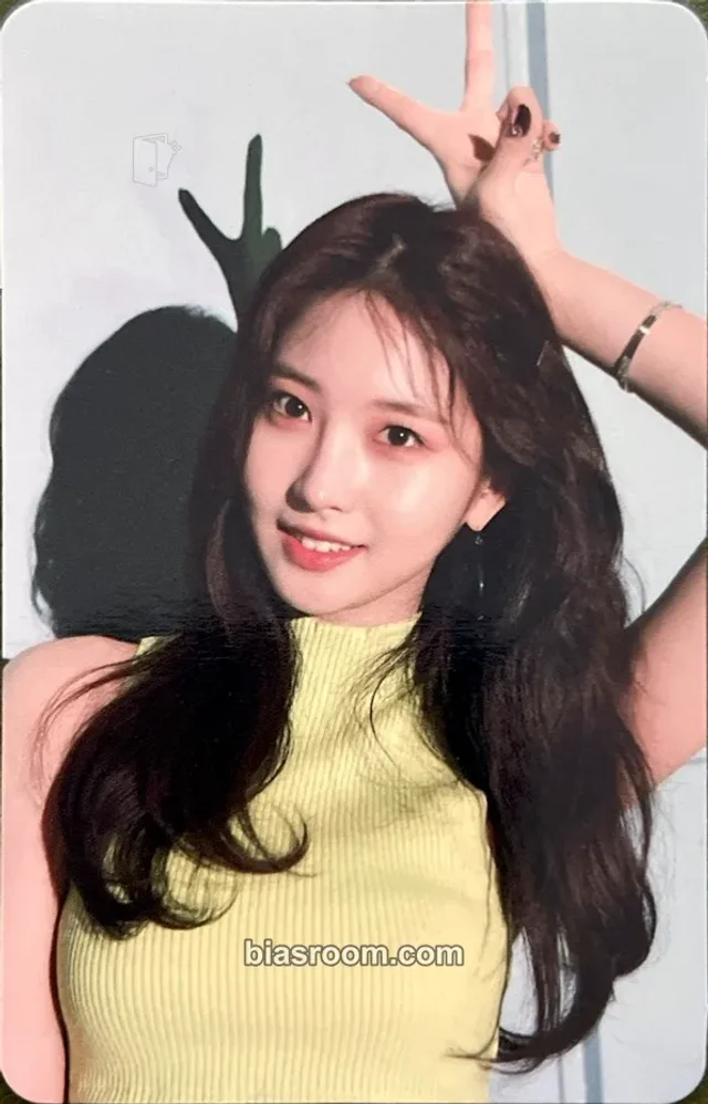 EVERGLOW - Sihyeon - Reminiscence Album mymusictaste (mmt)