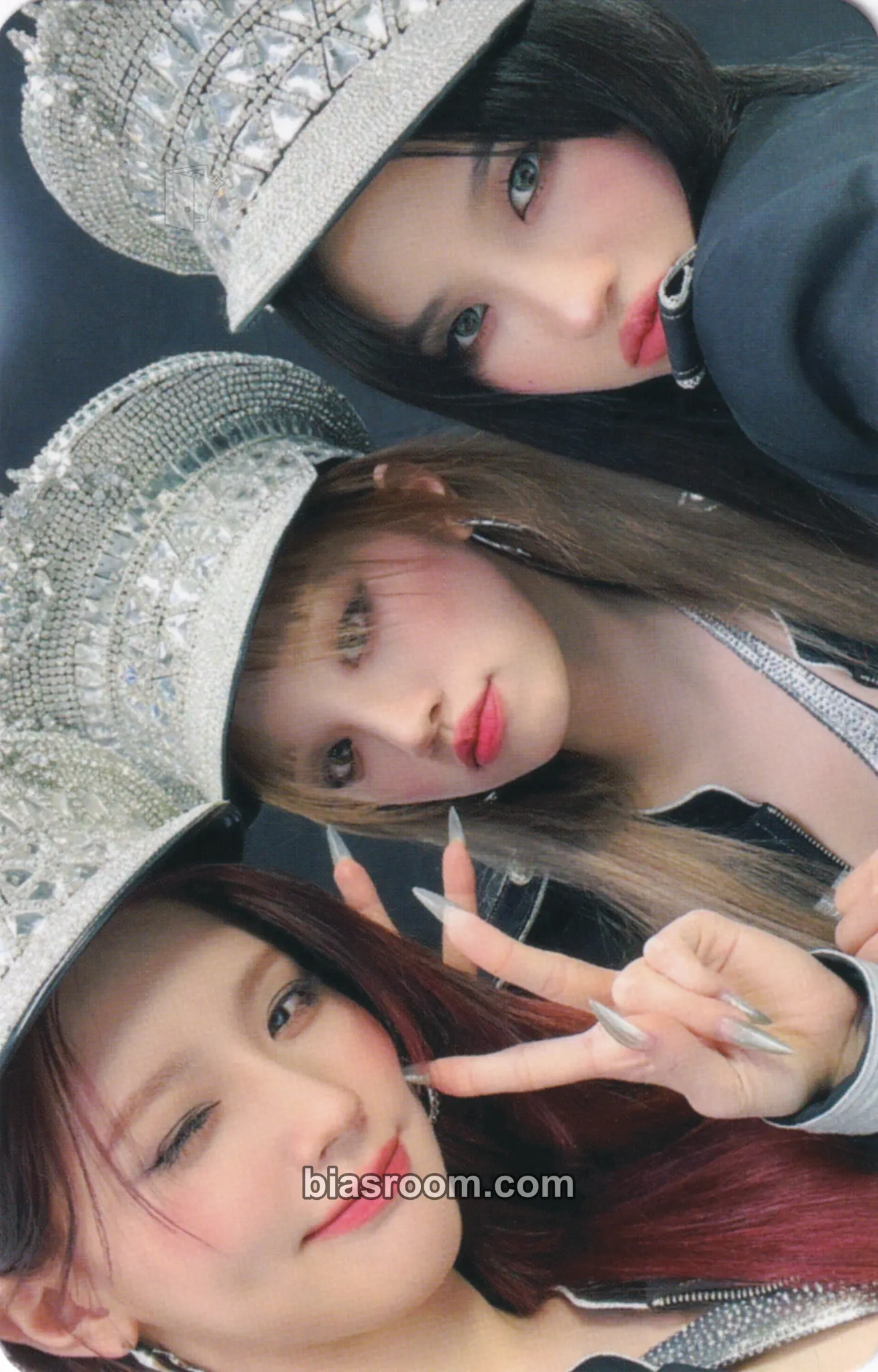 2 Photocard - i-dle - i-dle K-pop photocard