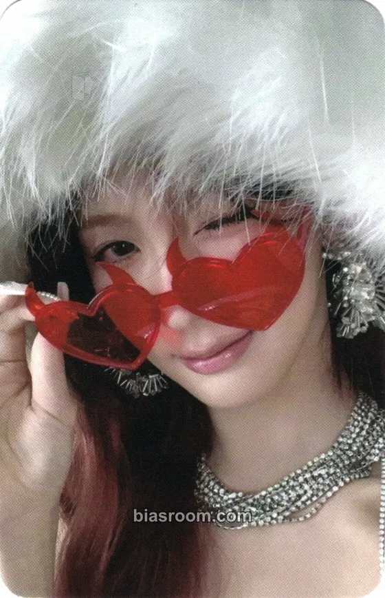 Miyeon 2 Photocard - i-dle - i-dle K-pop photocard