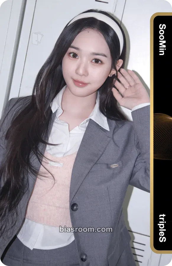 Soomin Beyond Beauty Photocard - tripleS - tripleS K-pop photocard