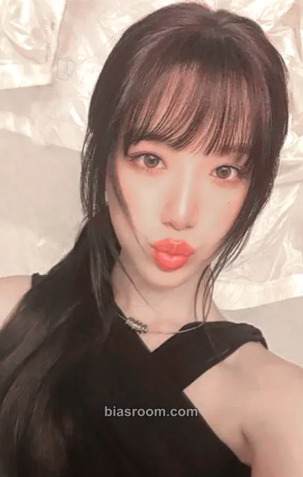 Shuhua 2 Photocard - i-dle - i-dle K-pop photocard