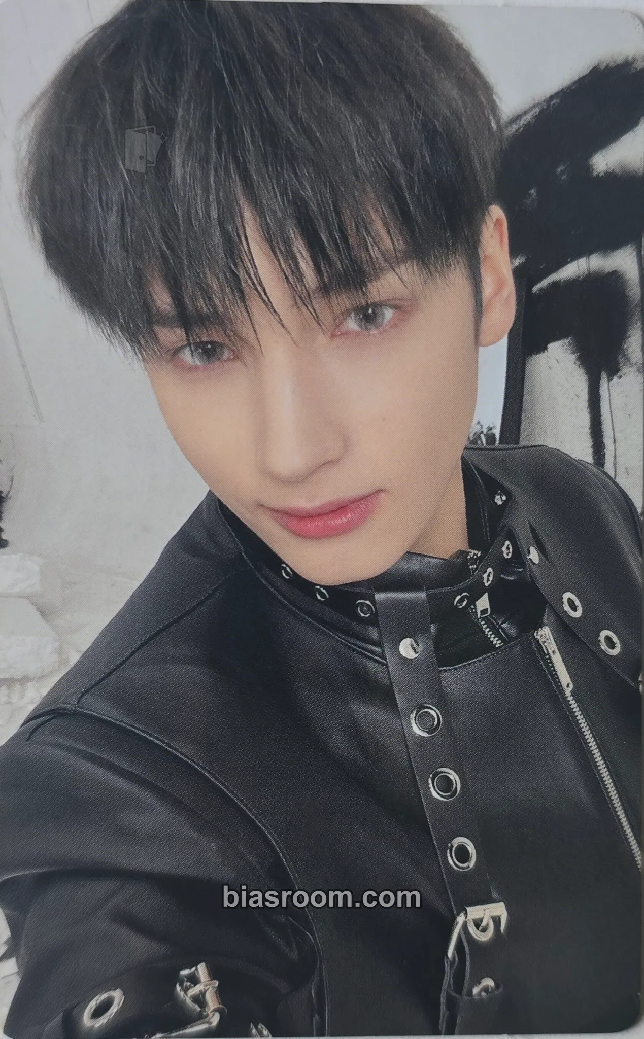 Huening Kai Minisode 2: Thursday's Child Photocard - TOMORROW X TOGETHER - TOMORROW X TOGETHER K-pop photocard