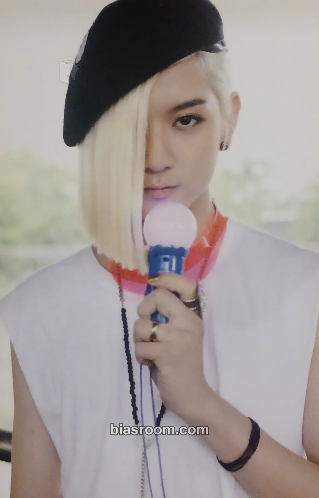 Ren Action Photocard - NU'EST - NU'EST K-pop photocard