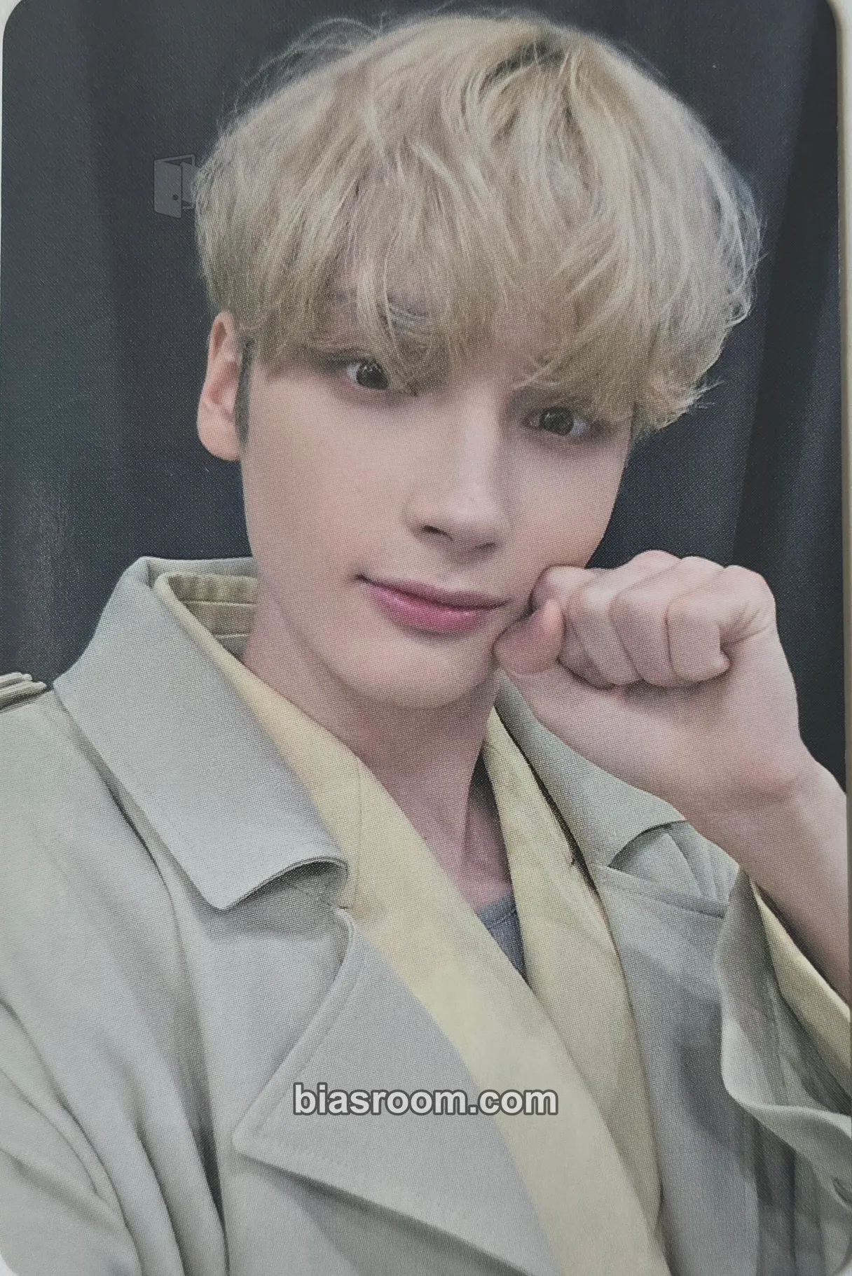 Huening Kai Minisode 3: Tomorrow Photocard - TOMORROW X TOGETHER - TOMORROW X TOGETHER K-pop photocard