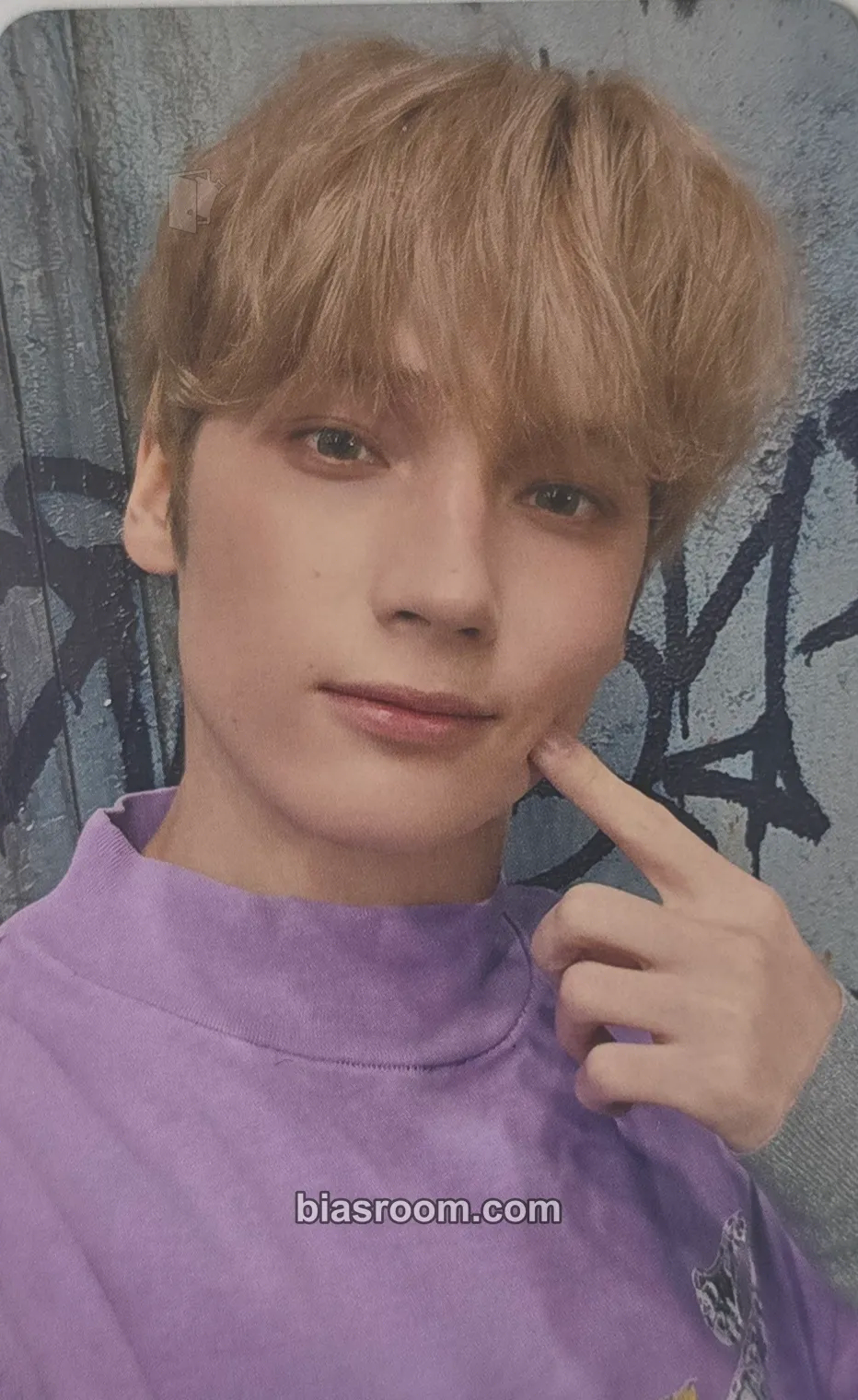 Huening Kai 誓い (CHIKAI) Photocard - TOMORROW X TOGETHER - TOMORROW X TOGETHER K-pop photocard