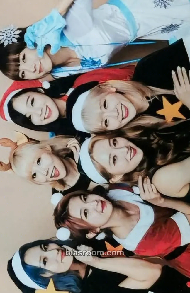 Nightmares Before Christmas Photocard - Dreamcatcher - Dreamcatcher K-pop photocard