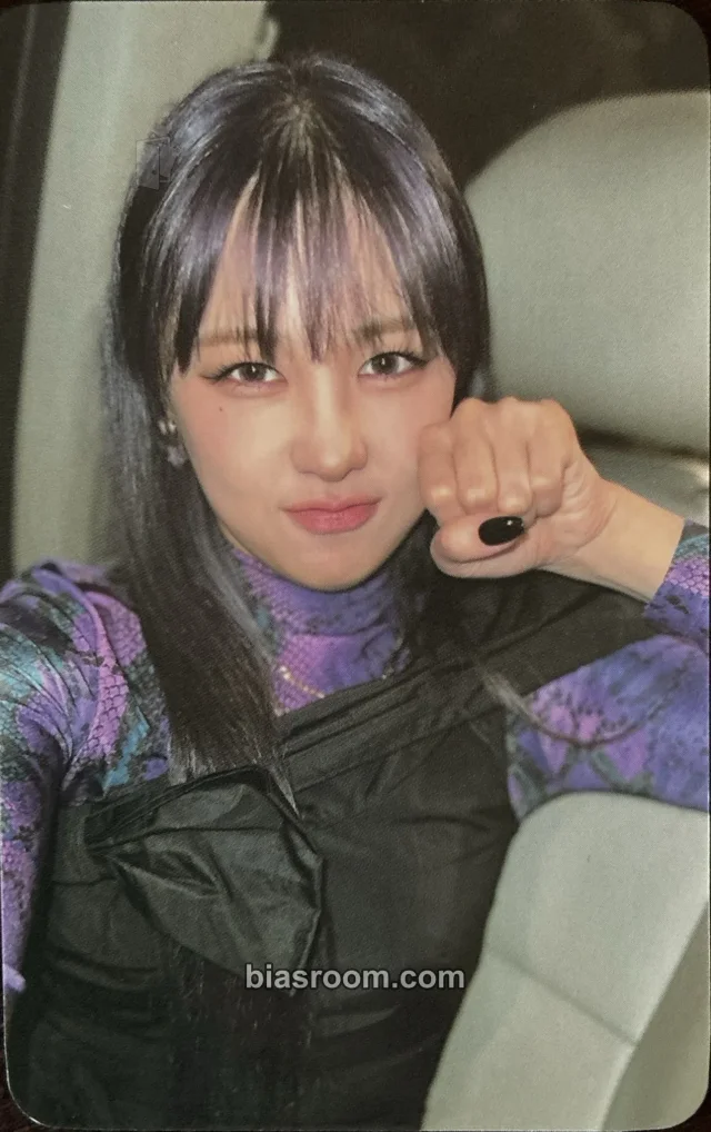 PIXY - Lola - Reborn Album purple version album photocard korean album