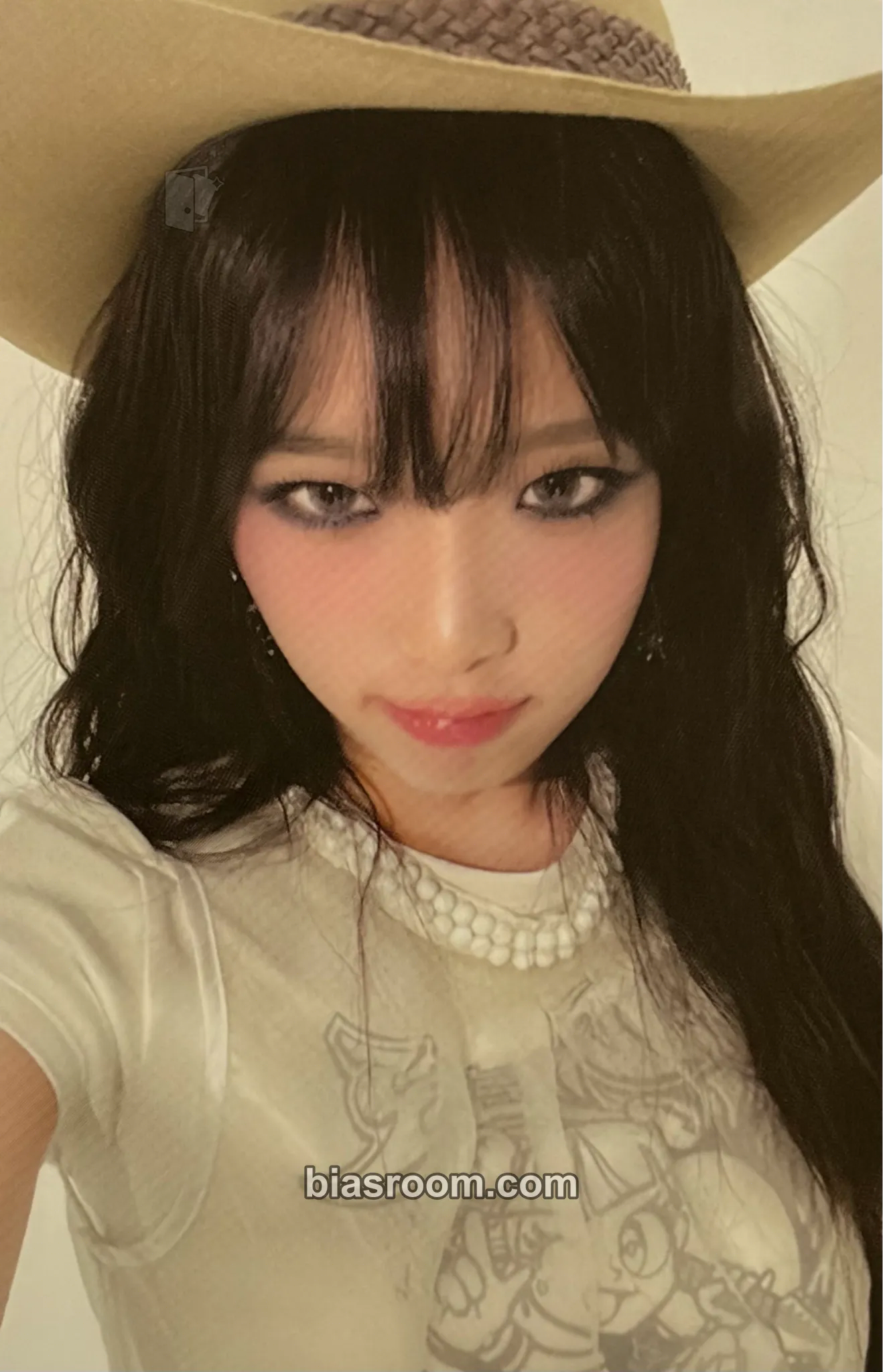 Yena HATE XX Photocard - Yena K-pop photocard