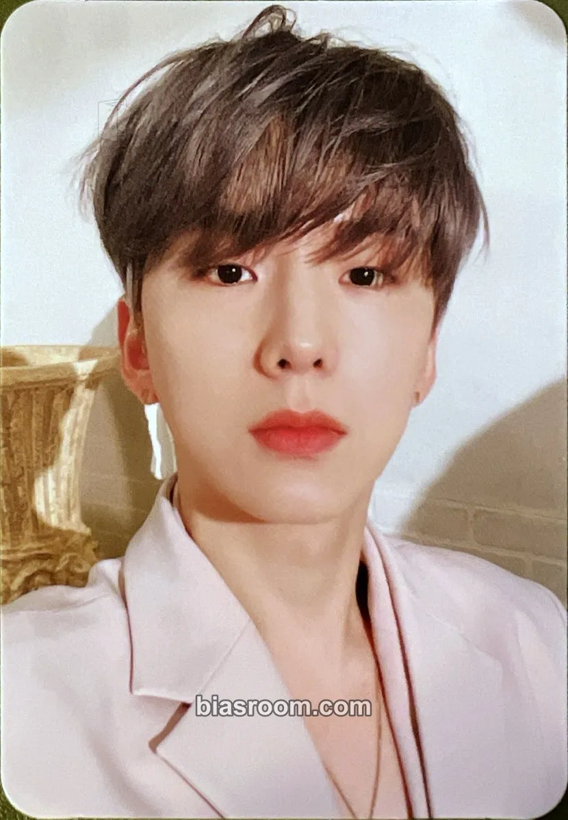 Kihyun Fantasia X Photocard - MONSTA X - MONSTA X K-pop photocard