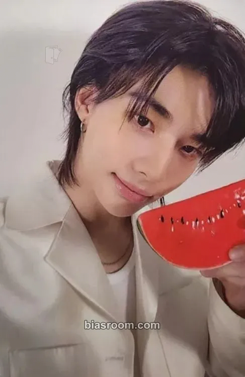 Hyunjin DICON Volume N°21 Photocard - Stray Kids - Stray Kids K-pop photocard