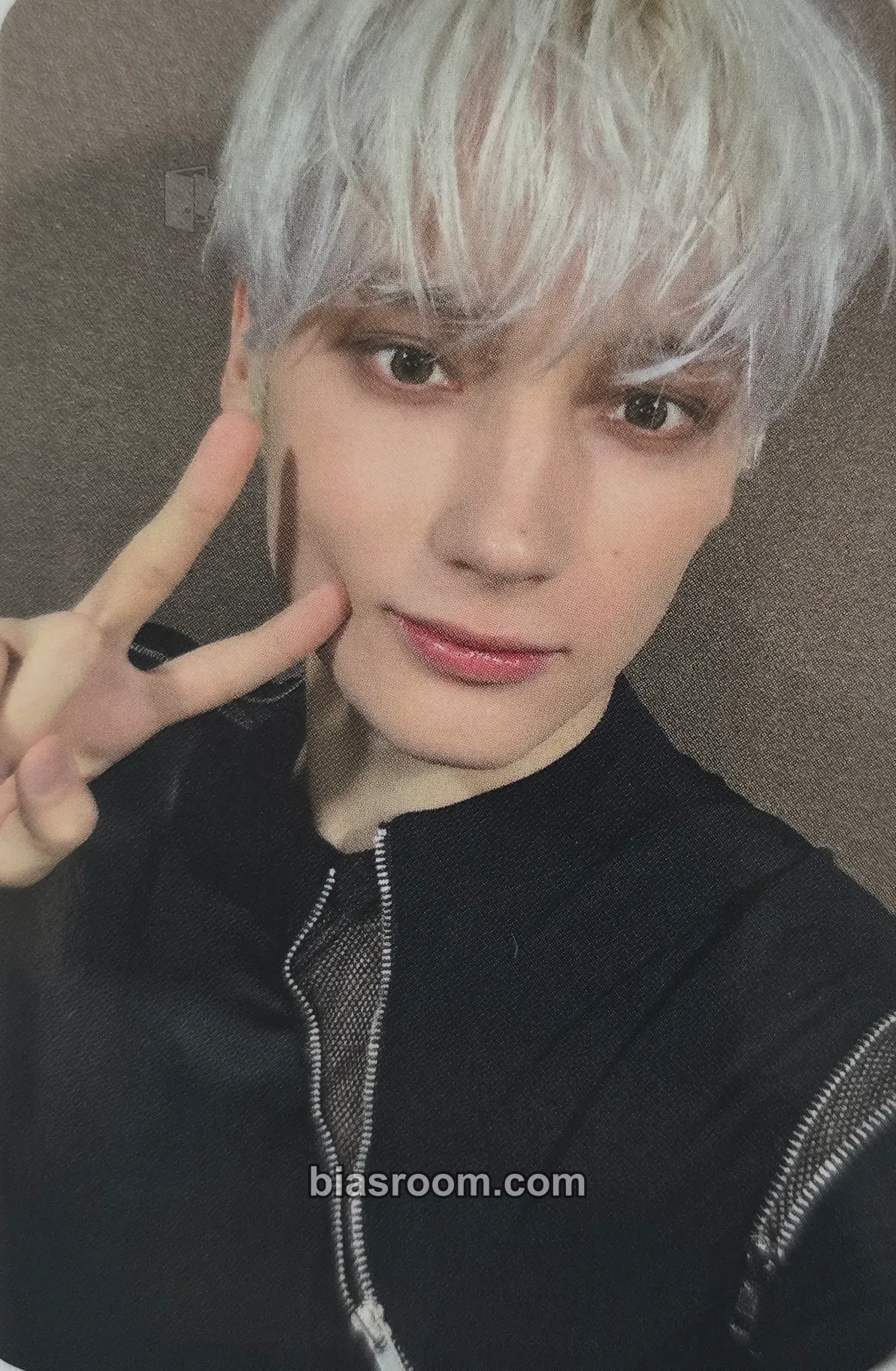 Huening Kai Act: Tomorrow Photocard - TOMORROW X TOGETHER - TOMORROW X TOGETHER K-pop photocard