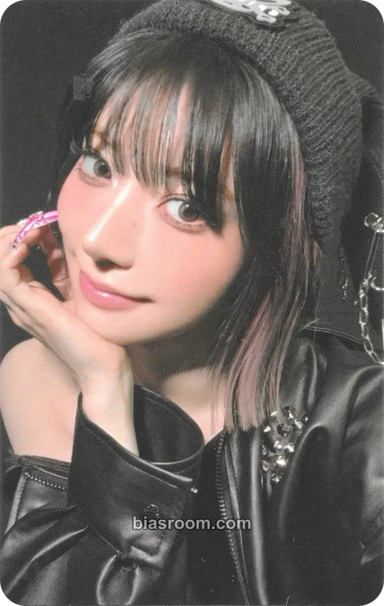 Sakura SPAGHETTI Photocard - LE SSERAFIM - LE SSERAFIM K-pop photocard