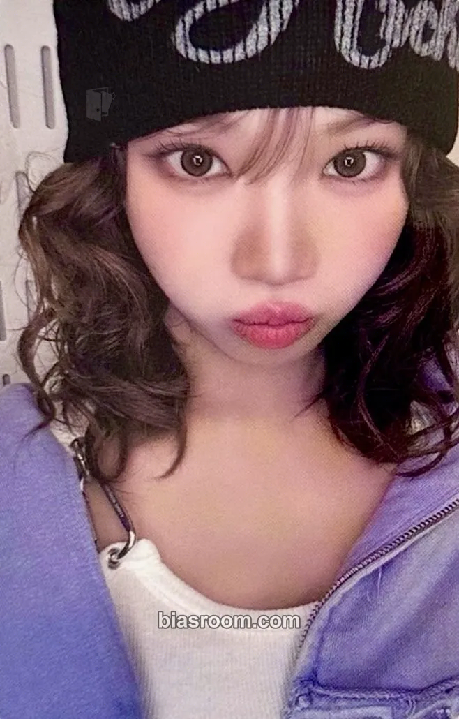 Kim Chaewon SPAGHETTI Photocard - LE SSERAFIM - LE SSERAFIM K-pop photocard