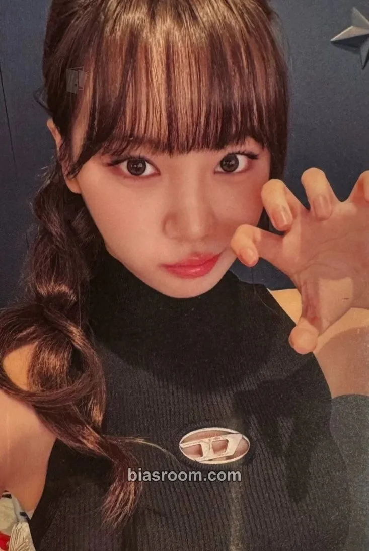 Kim Chaewon SPAGHETTI Photocard - LE SSERAFIM - LE SSERAFIM K-pop photocard