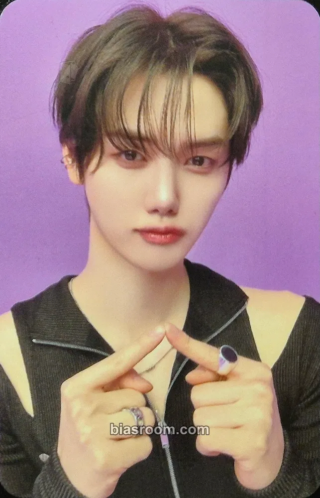 Minhee Dare to Crave - 2025 CRAVITY Concert Photocard - CRAVITY - CRAVITY K-pop photocard