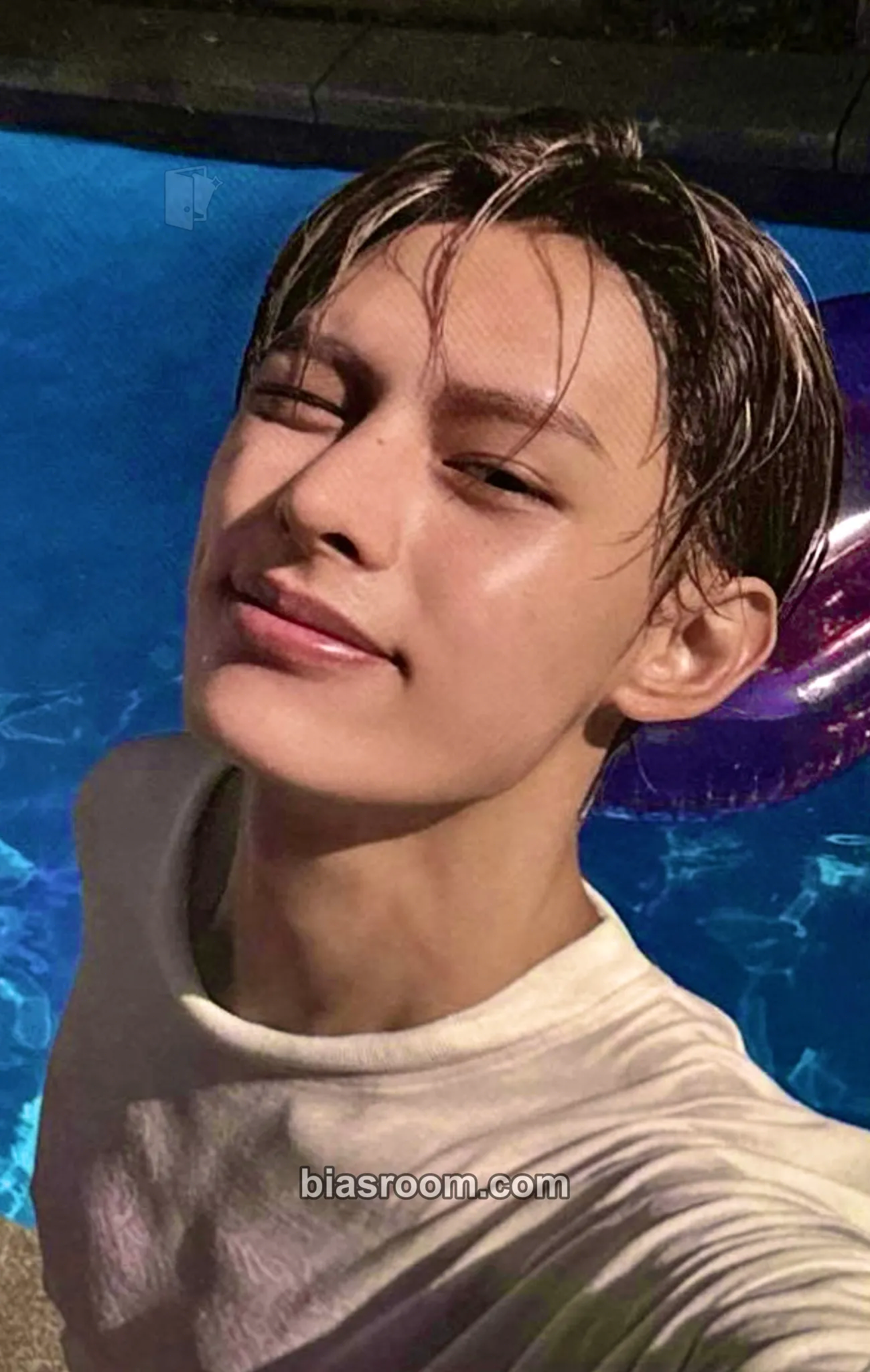 James COLOR OUTSIDE THE LINES Photocard - CORTIS - CORTIS K-pop photocard
