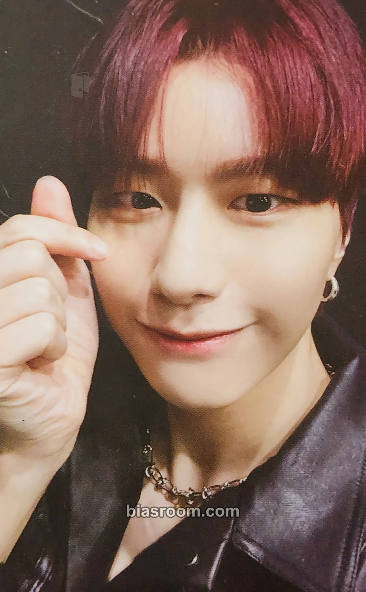Seungsik Chronograph Photocard - VICTON - VICTON K-pop photocard