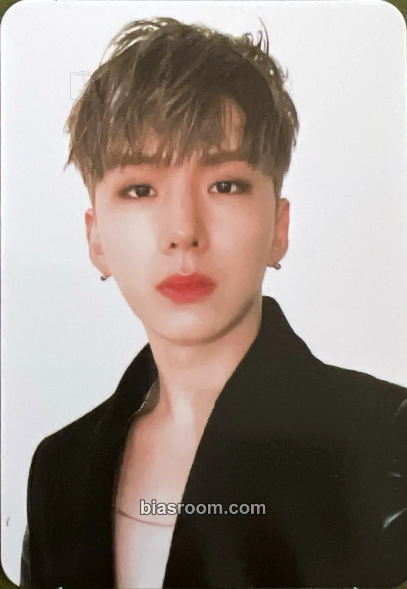 Kihyun Fatal Love Photocard - MONSTA X - MONSTA X K-pop photocard