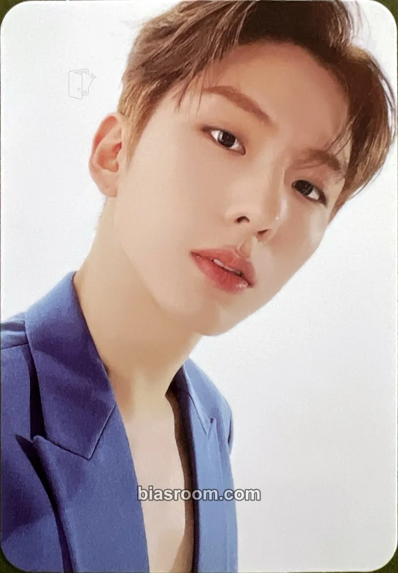 Kihyun Voyager Photocard - MONSTA X - MONSTA X K-pop photocard