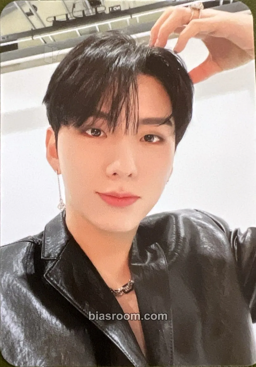 Kihyun REASON Photocard - MONSTA X - MONSTA X K-pop photocard