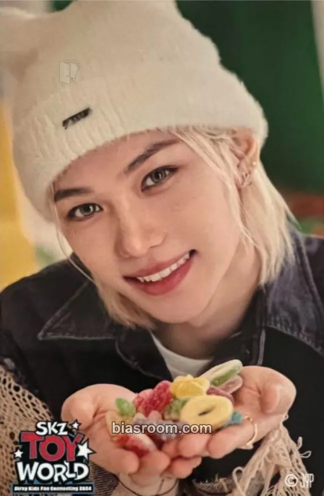 Felix SKZ Toy World-Fan Connecting 2024 Photocard - Stray Kids - Stray Kids K-pop photocard