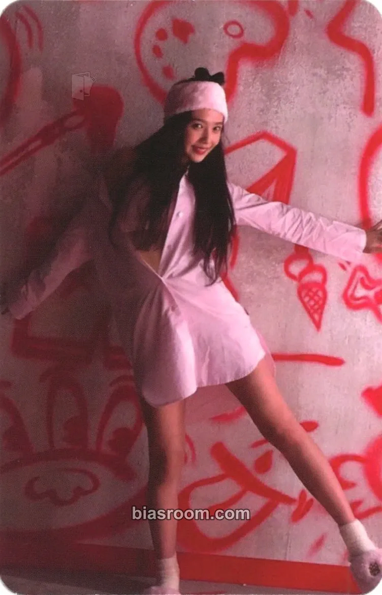 Joy The Perfect Red Velvet Photocard - Red Velvet - Red Velvet K-pop photocard