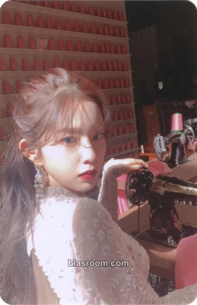 Red Velvet - Irene - The ReVe Festival: Finale Album album photocard