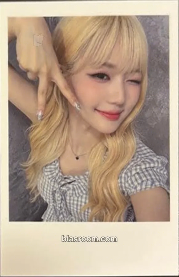 Seoyeon tripleS 1st Mini-Tour: A LIVE 25 Photocard - tripleS - tripleS K-pop photocard