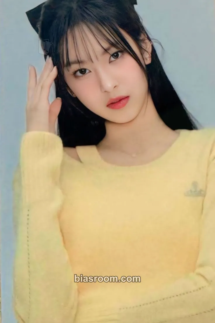 Chiquita Hello Monsters 1st World Tour Photocard - BABYMONSTER - BABYMONSTER K-pop photocard