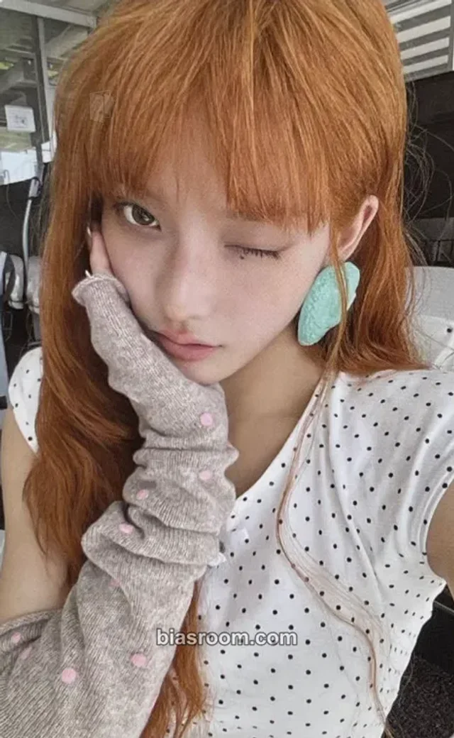 ILLIT - NOT CUTE ANYMORE Album not cute version album photocard