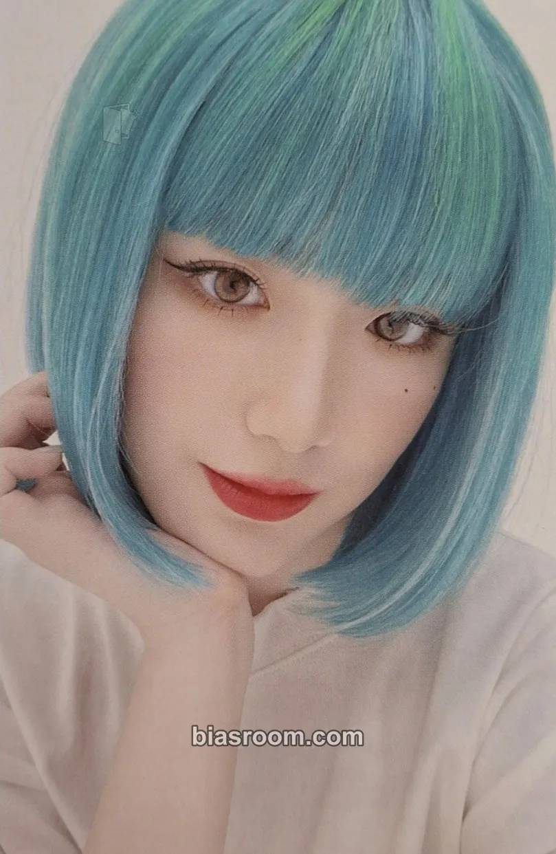 Shuhua 2 Photocard - i-dle - i-dle K-pop photocard