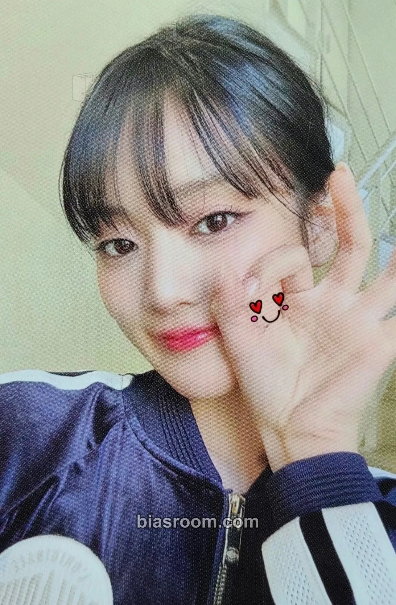Minnie 2 Photocard - i-dle - i-dle K-pop photocard