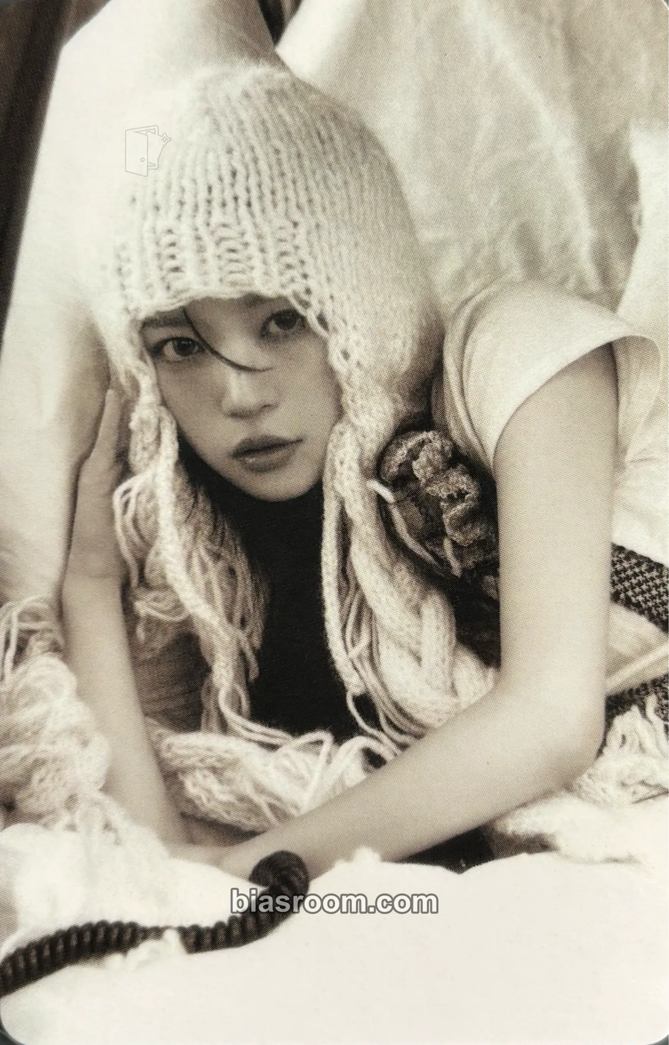 Moka bomb Photocard - ILLIT - ILLIT K-pop photocard