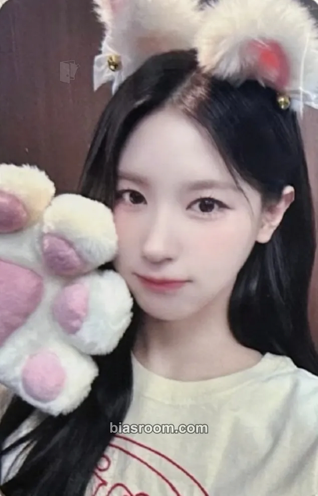 Miyeon 2 Photocard - i-dle - i-dle K-pop photocard