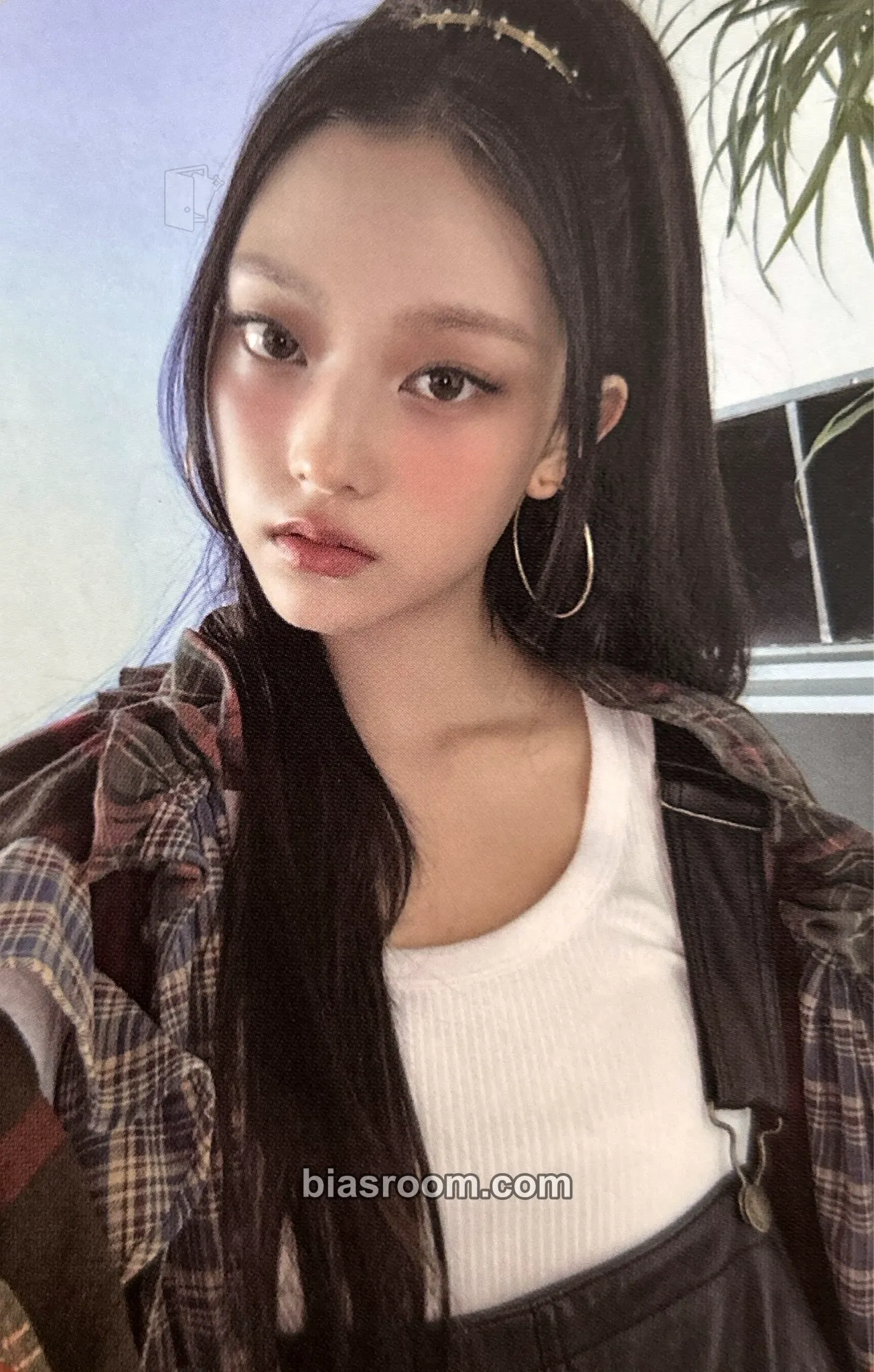 Haerin How Sweet Photocard - NewJeans - NewJeans K-pop photocard