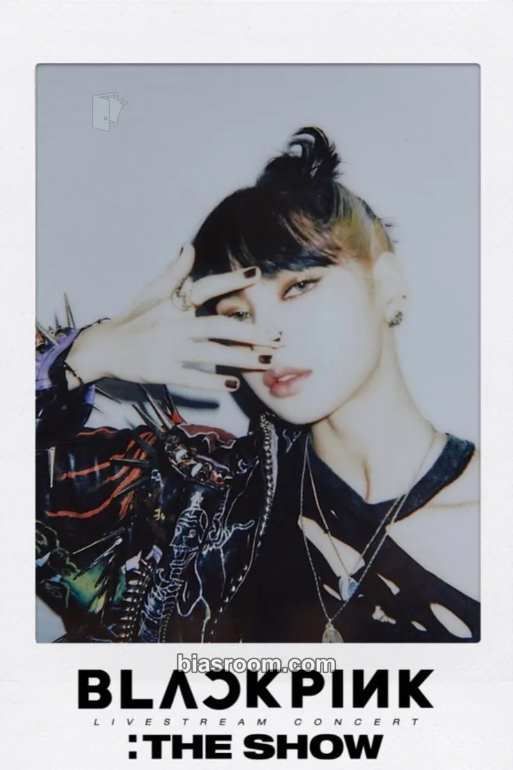 Lisa Blackpink 'THE SHOW' Plus Membership Youtube Event Photocard - BLACKPINK - BLACKPINK K-pop photocard
