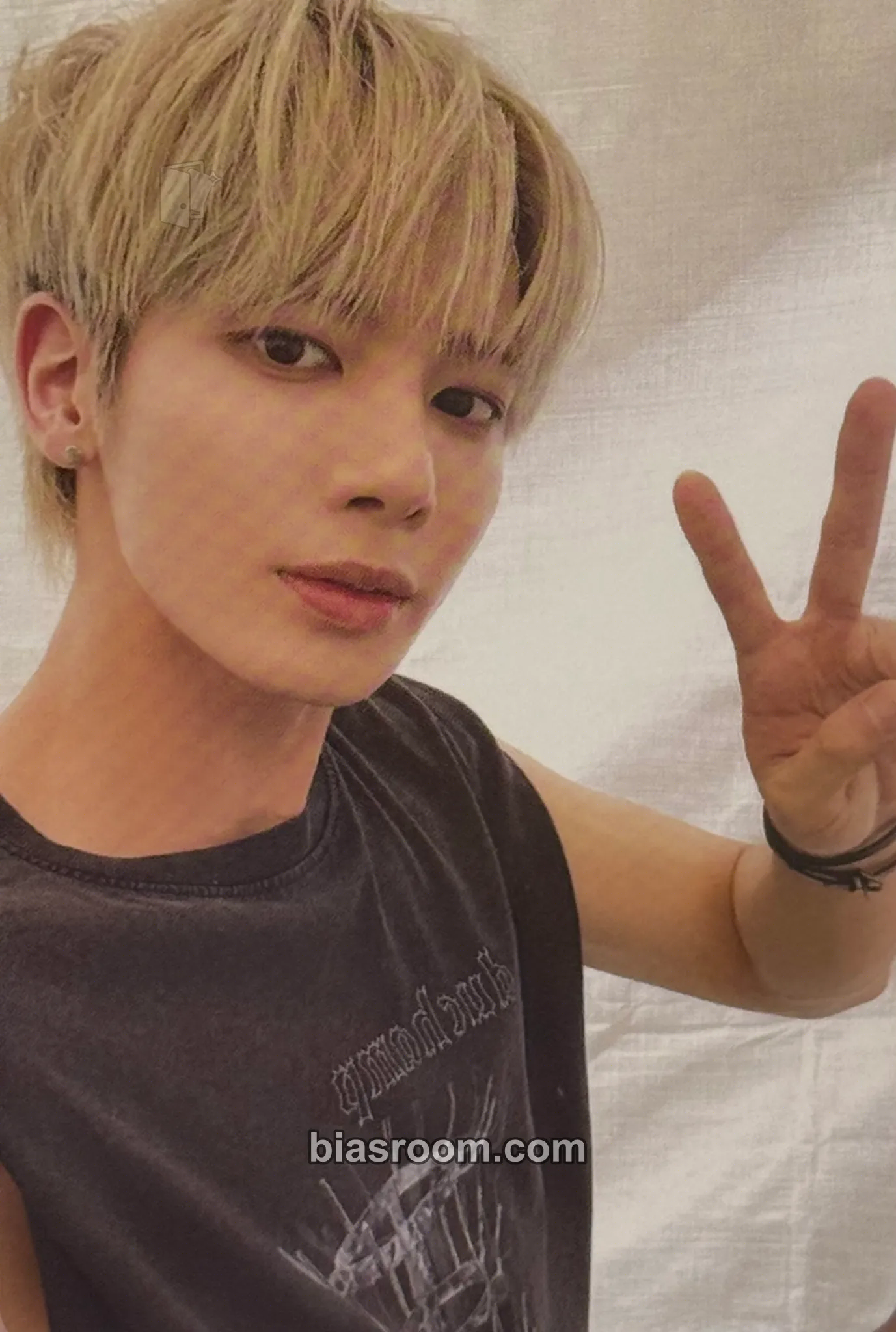 Taehyun The Name Chapter: Freefall Photocard - TOMORROW X TOGETHER - TOMORROW X TOGETHER K-pop photocard