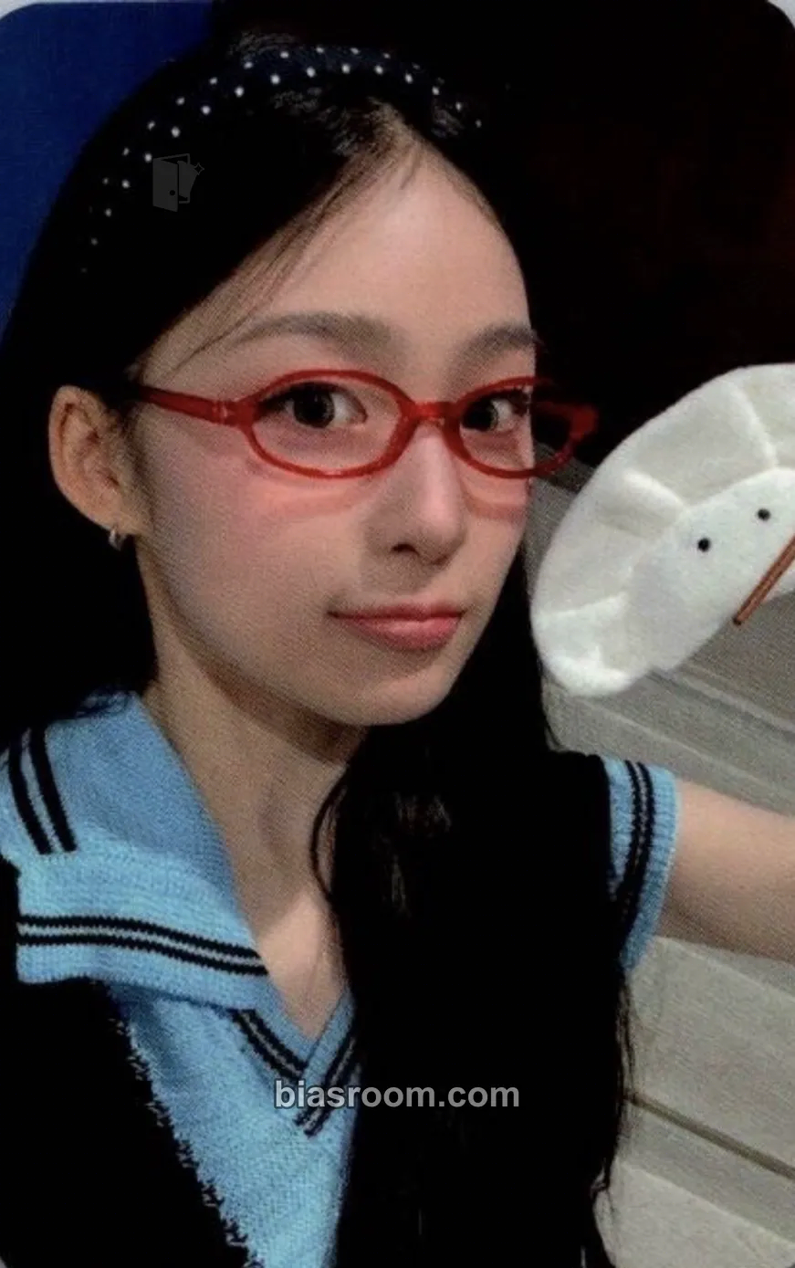 Beni F Girl Photocard - Baby DONT Cry - Baby DONT Cry K-pop photocard