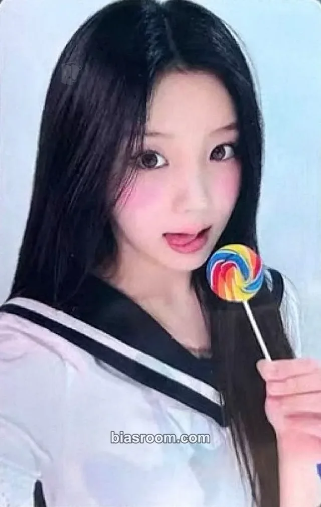 ILLIT - Wonhee - bomb Album round 5 lucky draw yizhiyu