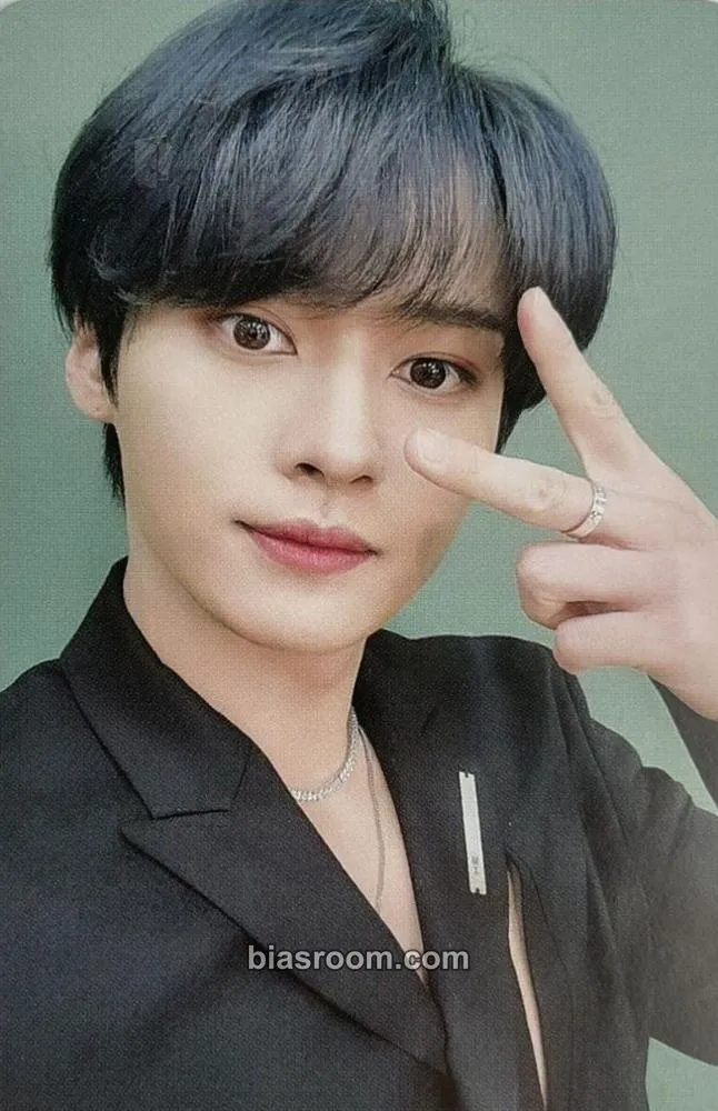 Lee Know FuRyu x Stray Kids Photocard - Stray Kids - Stray Kids K-pop photocard